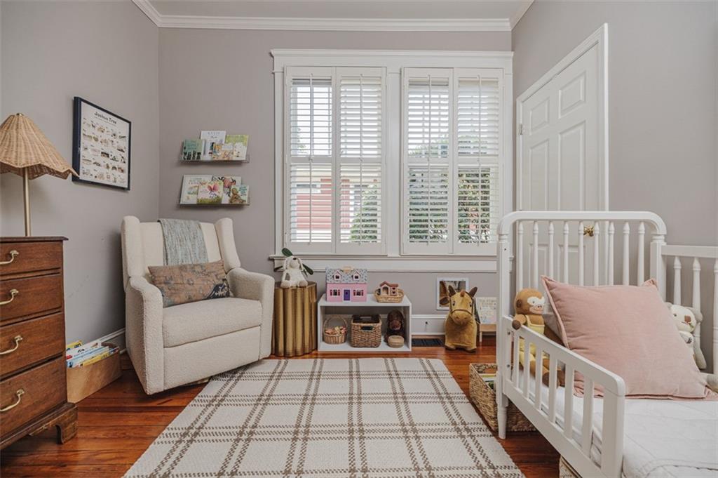 328 Clifford Avenue NE