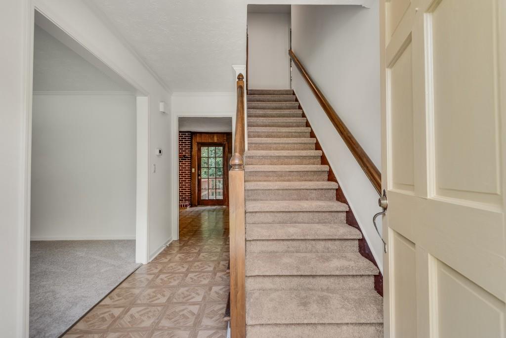 1534 Country Squire Court