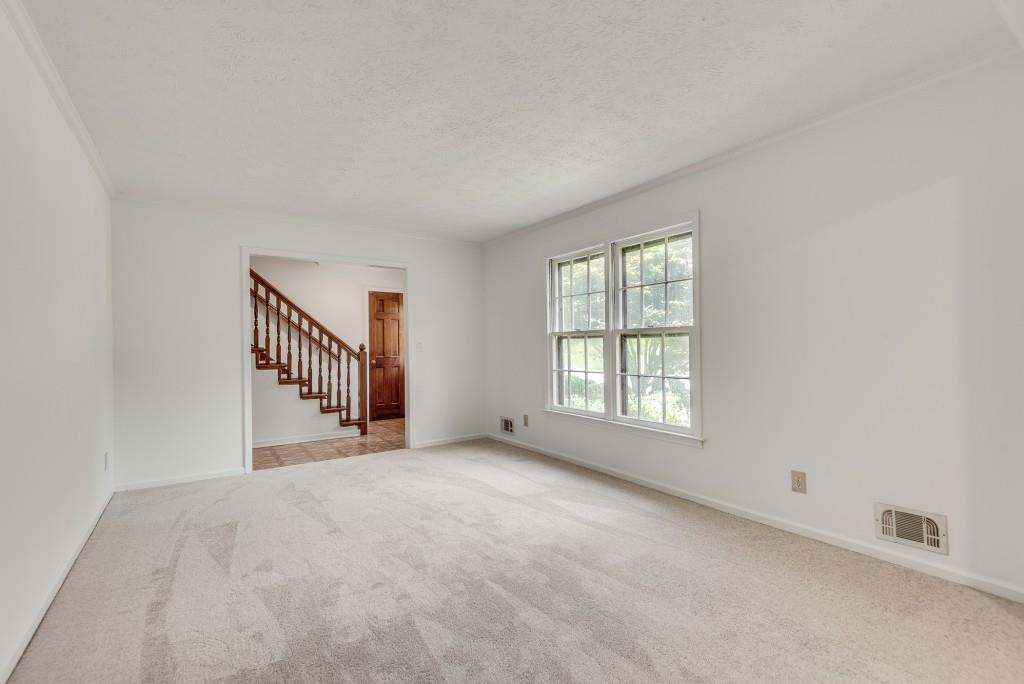 1534 Country Squire Court