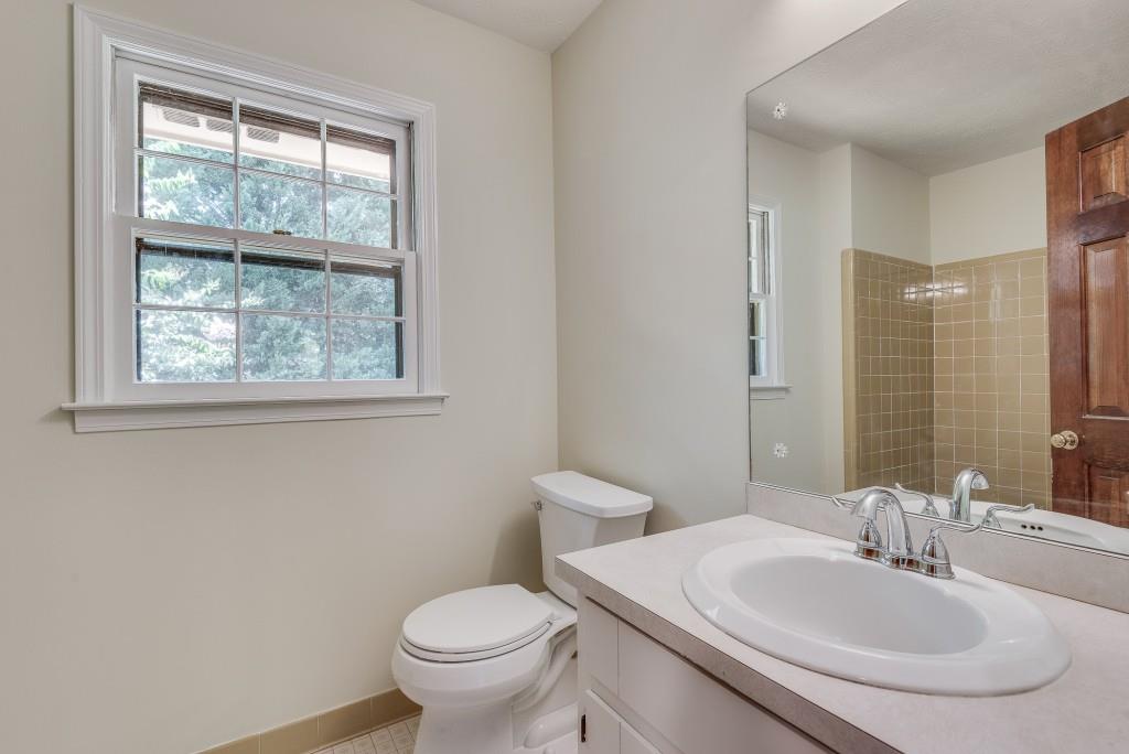 1534 Country Squire Court