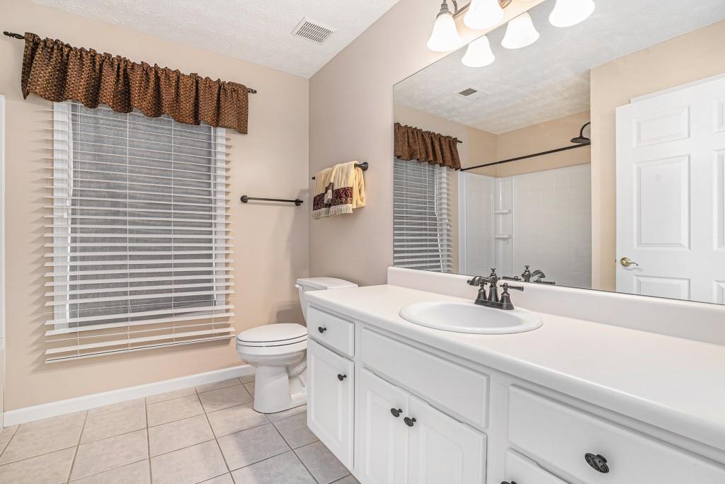 920 Village View Circle