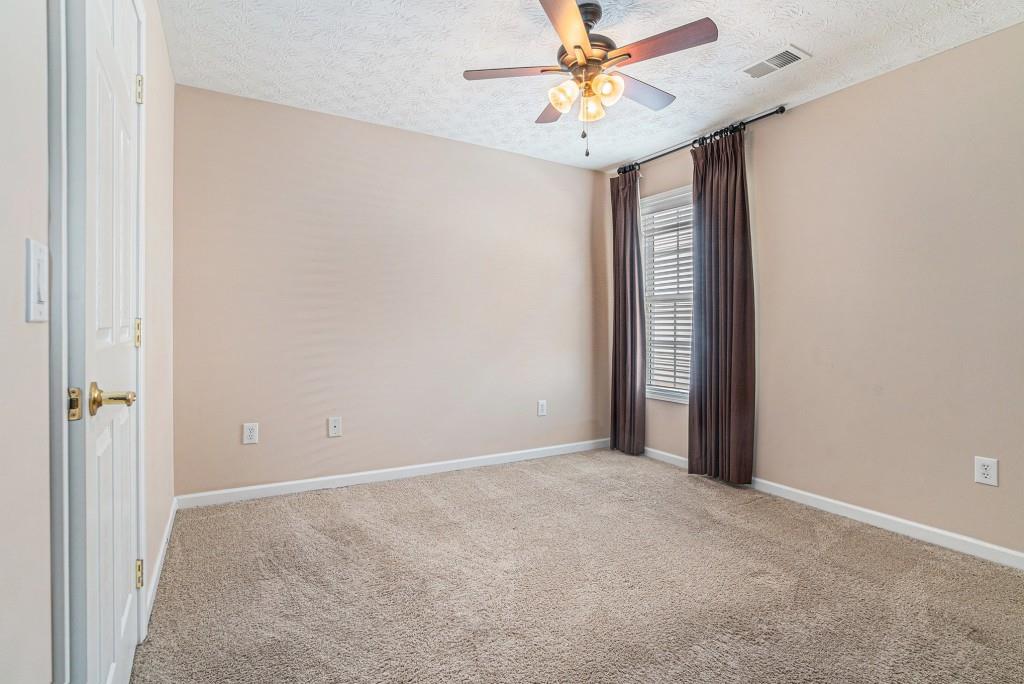 920 Village View Circle
