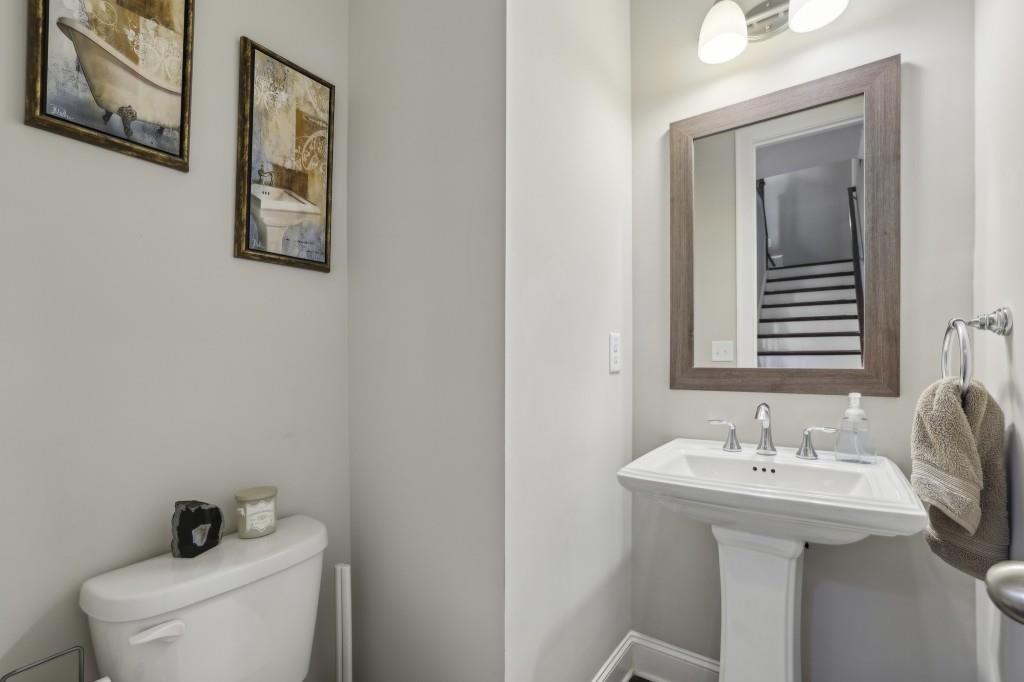 229 Bedford Alley