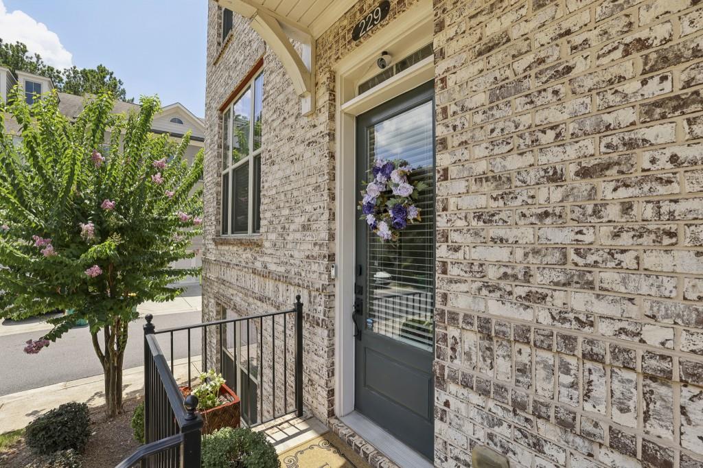229 Bedford Alley