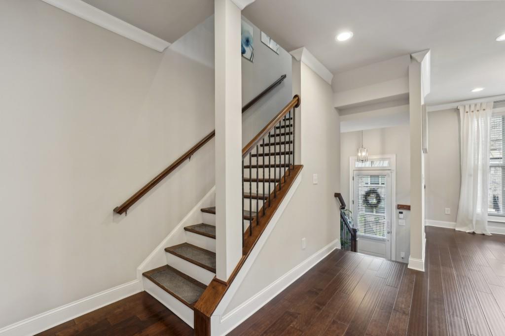 229 Bedford Alley