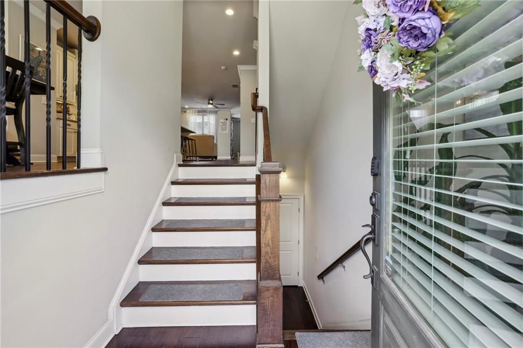 229 Bedford Alley