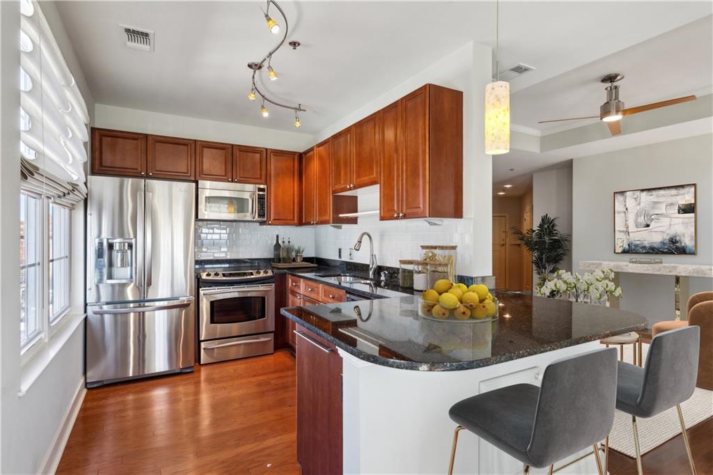 325 E Paces Ferry Road NE Unit 1608