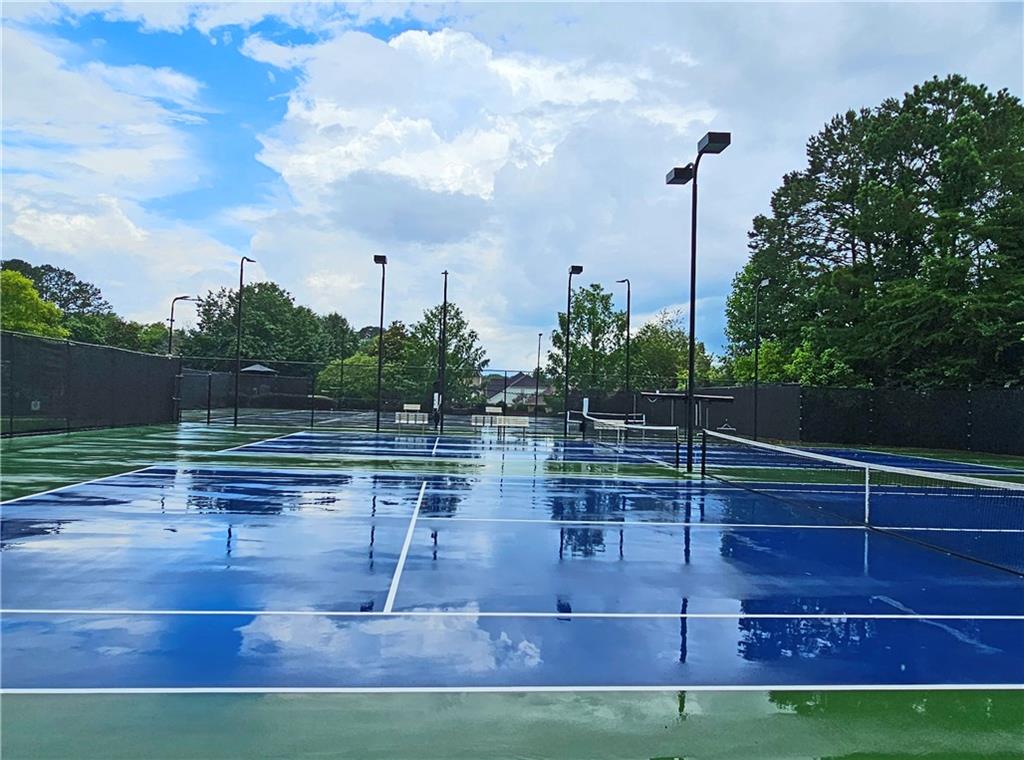 215 Settindown Court