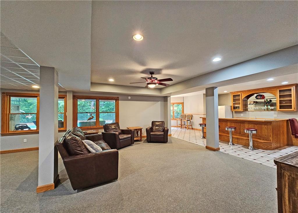 215 Settindown Court