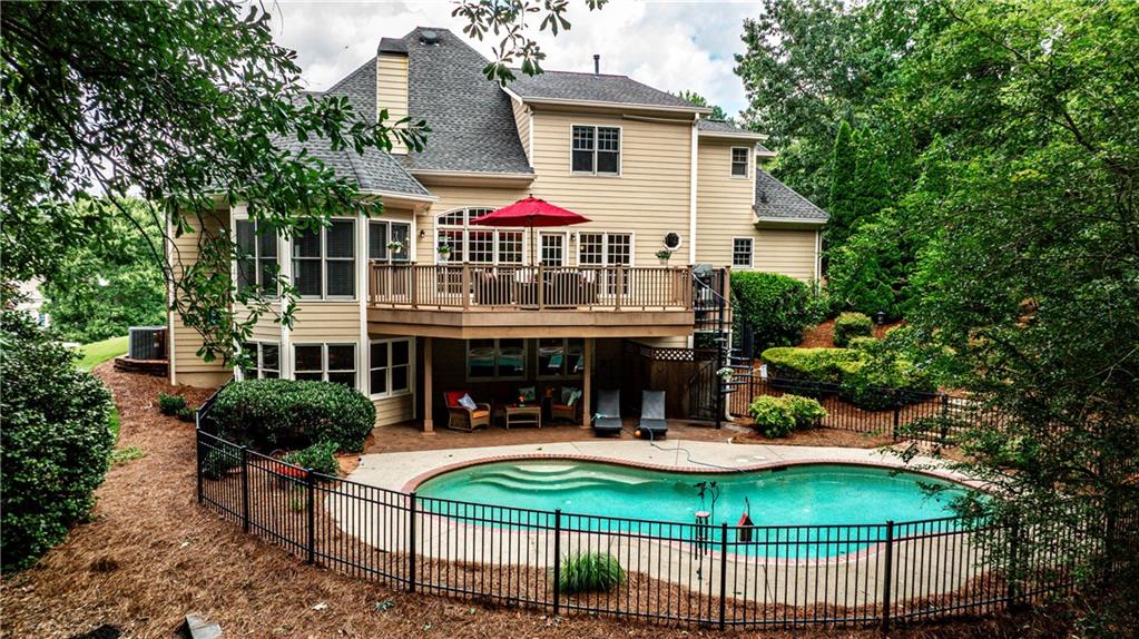 215 Settindown Court