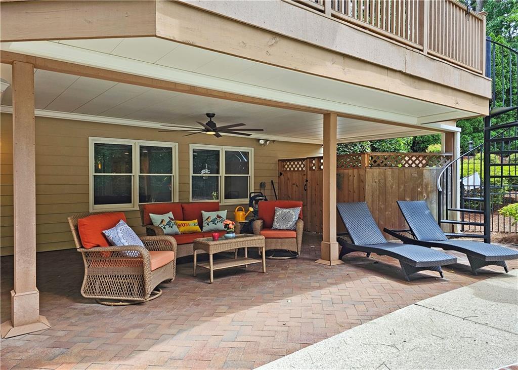 215 Settindown Court