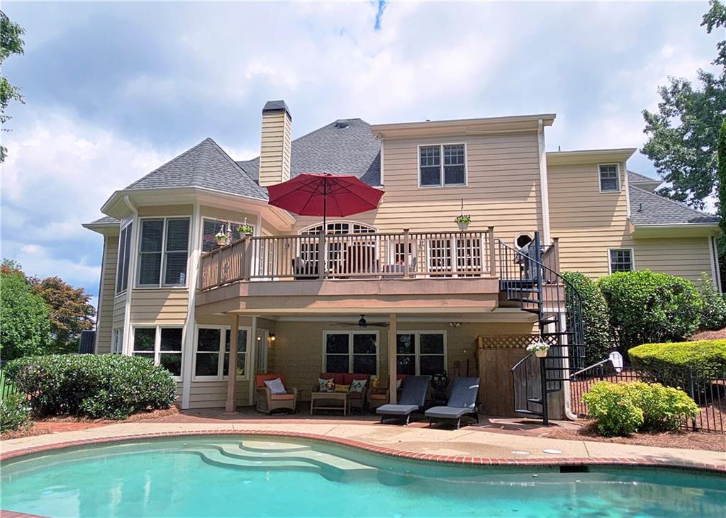 215 Settindown Court