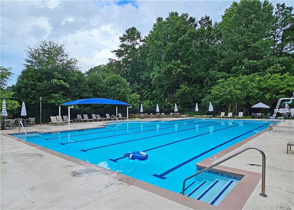 215 Settindown Court