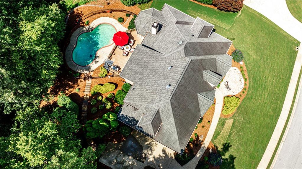 215 Settindown Court