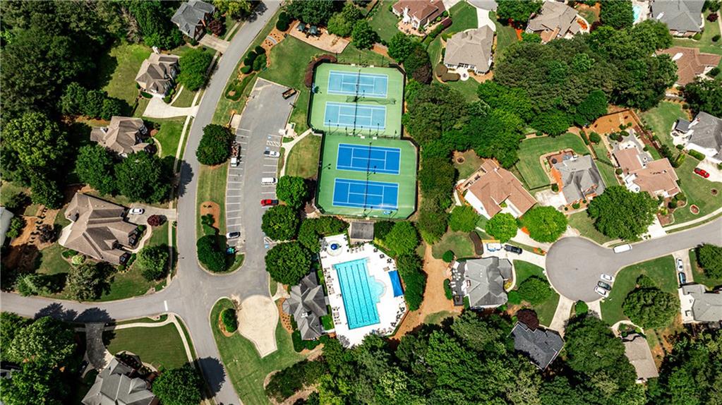 215 Settindown Court