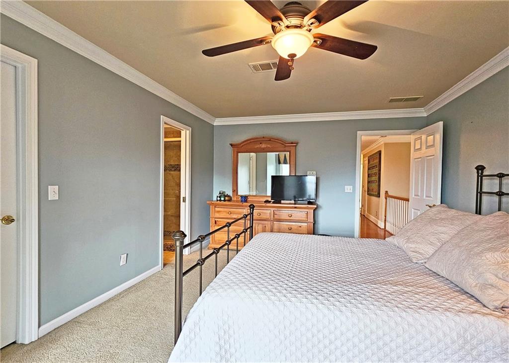 215 Settindown Court