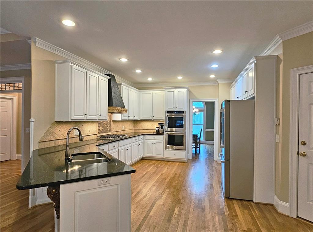 215 Settindown Court