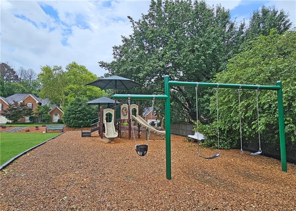 215 Settindown Court