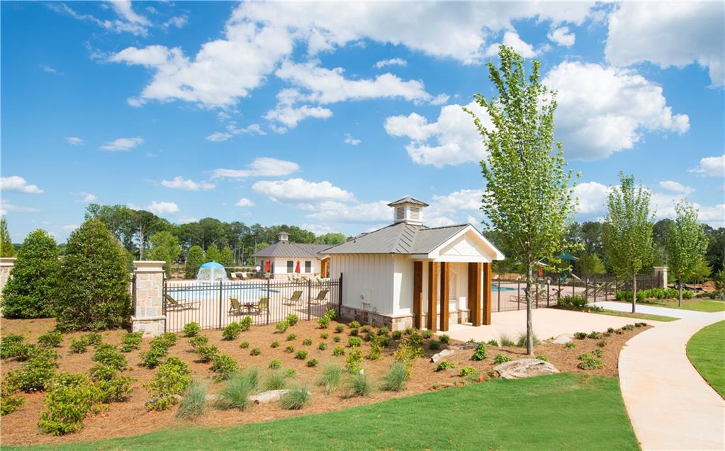 10015 Grandview Square