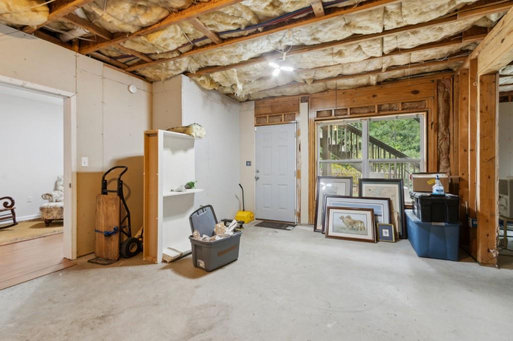 2402 Jasmine Glen Drive