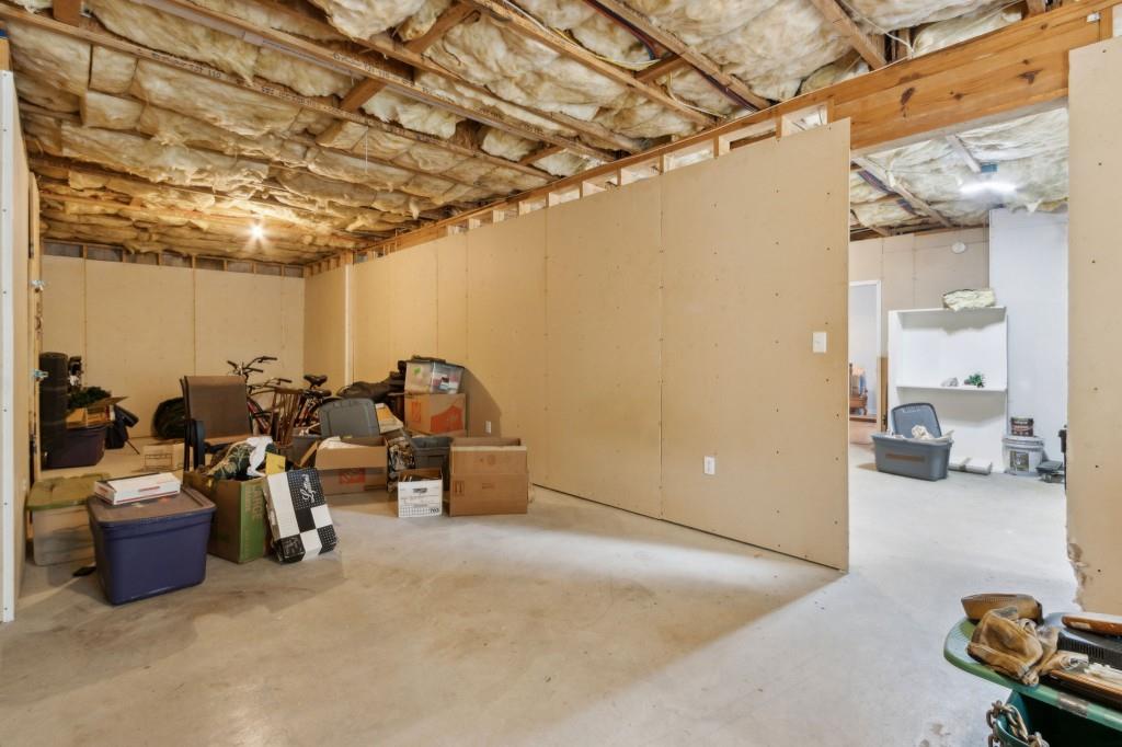 2402 Jasmine Glen Drive