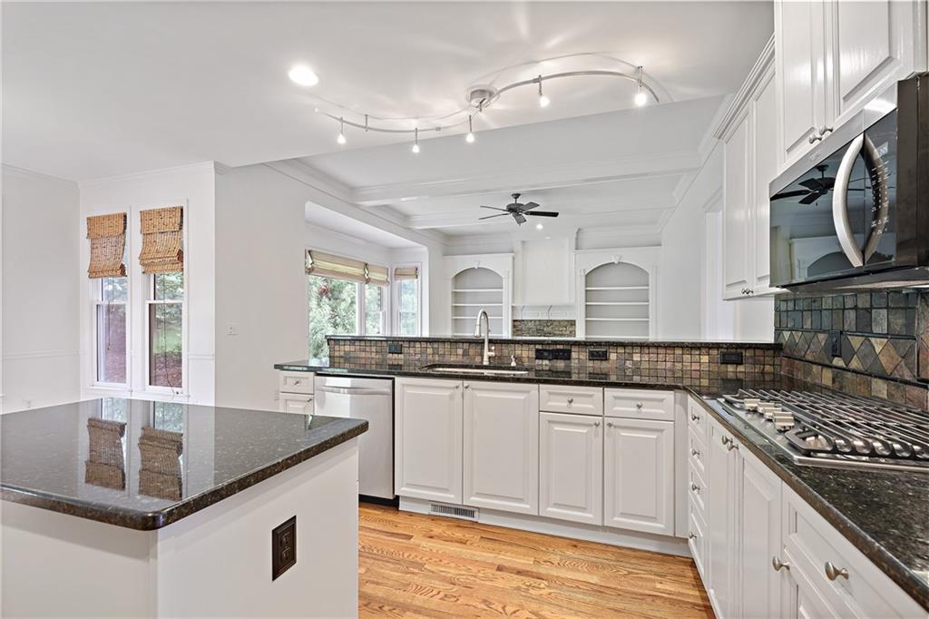 4874 Registry Lane NW