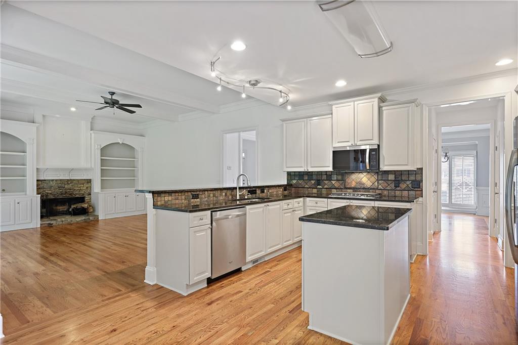 4874 Registry Lane NW