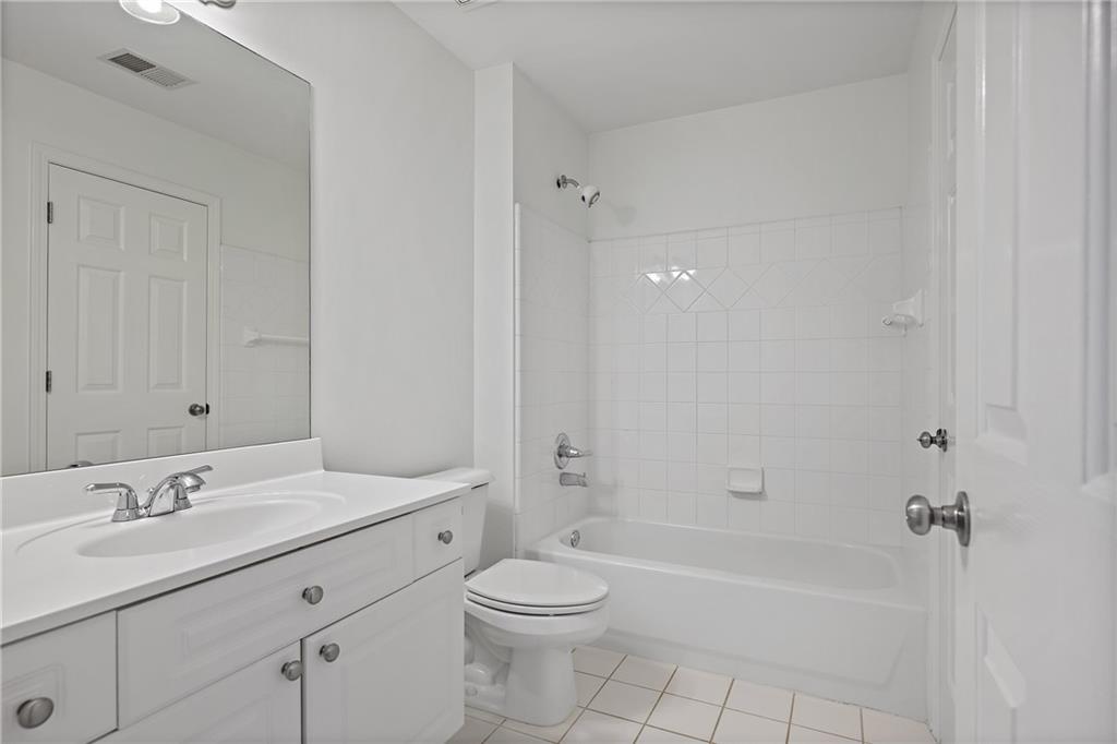 4874 Registry Lane NW