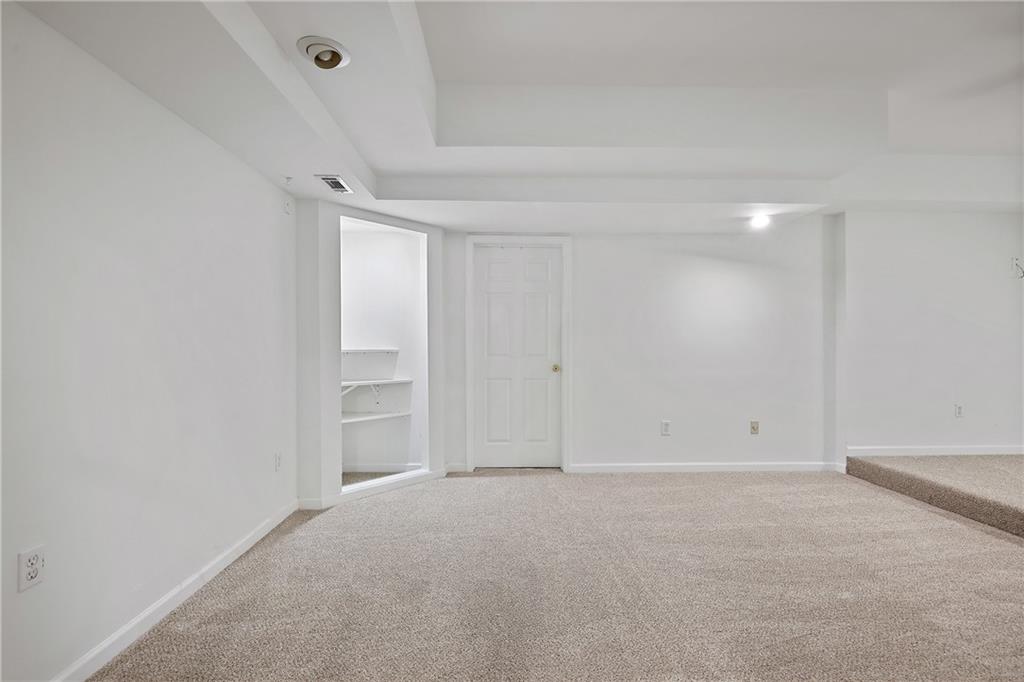 4874 Registry Lane NW