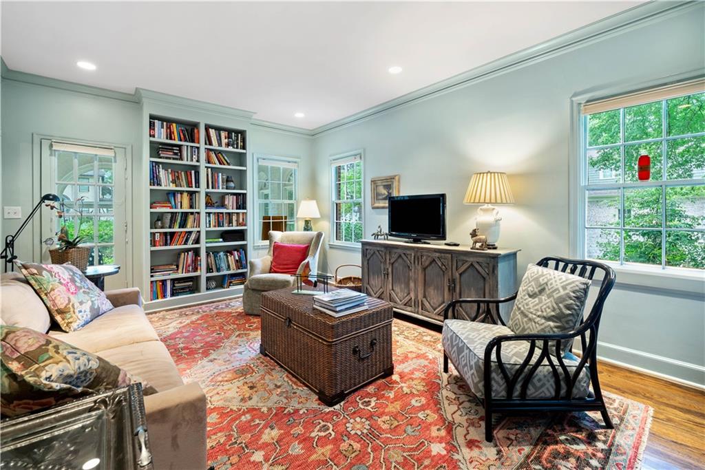 41 Clarendon Avenue