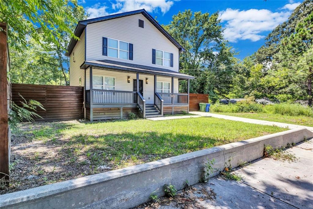 1142 MOBILE Street NW