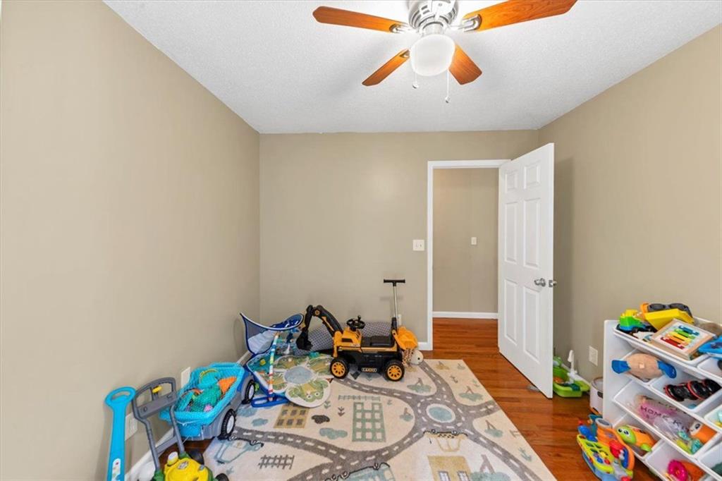 39 ROSEMARY Path
