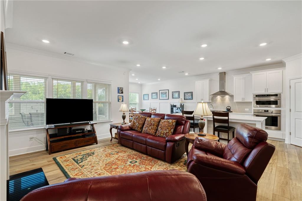 1622 Saddlegate Drive