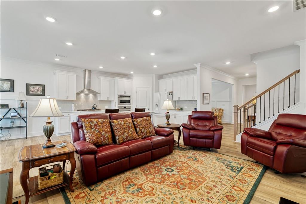 1622 Saddlegate Drive