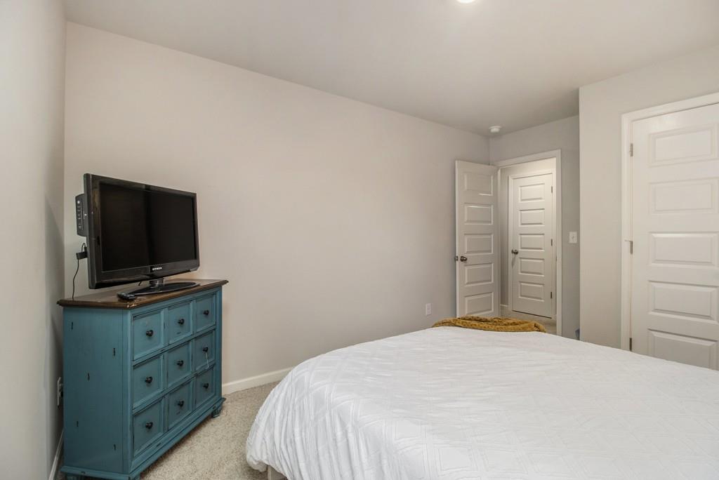 1334 Rogers Landing Road