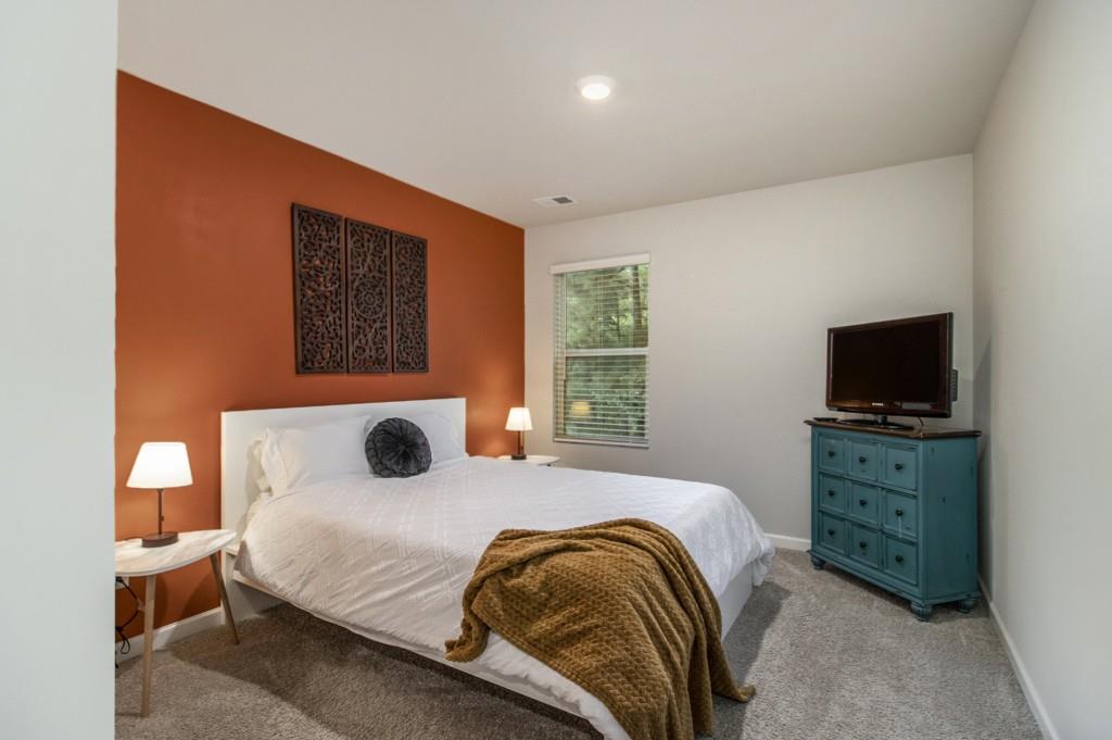 1334 Rogers Landing Road