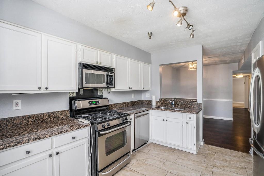 4001 Riverlook Parkway SE Unit 203