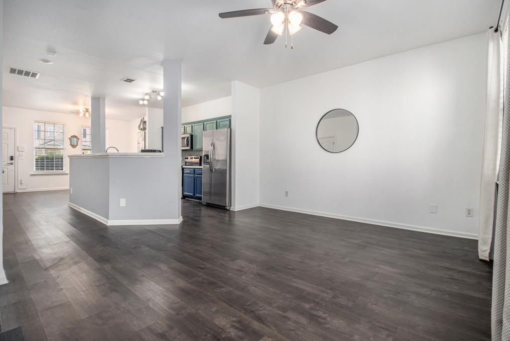 1829 Bayrose Circle