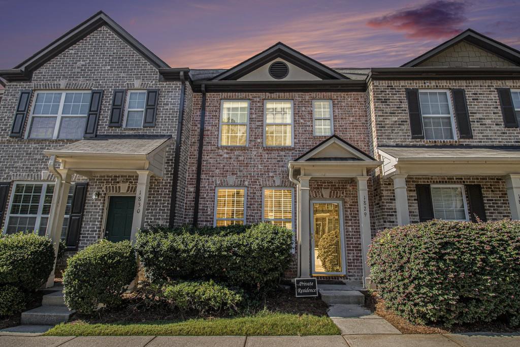 1829 Bayrose Circle