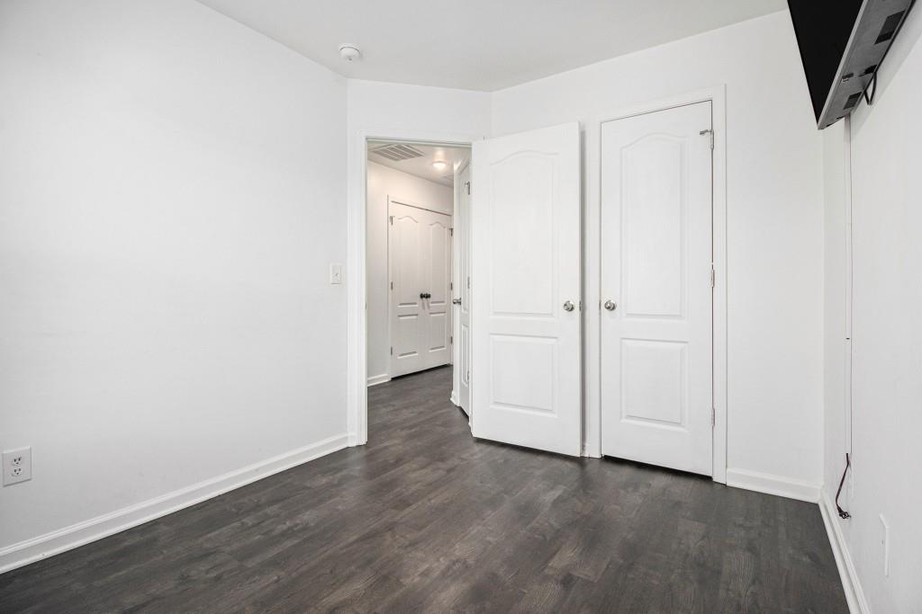1829 Bayrose Circle