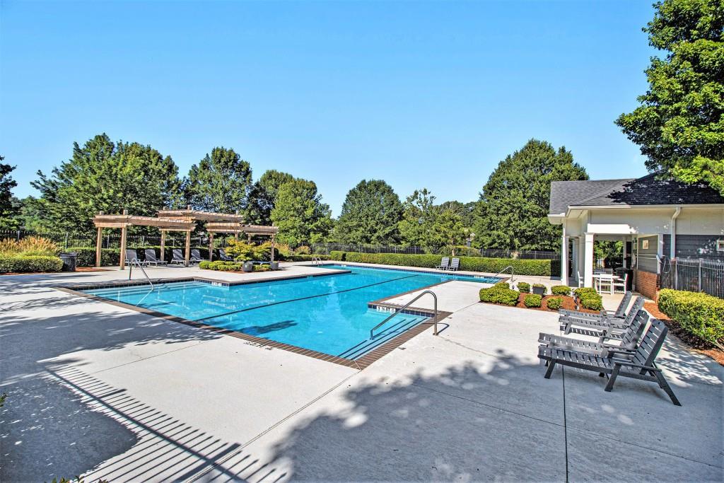 1829 Bayrose Circle