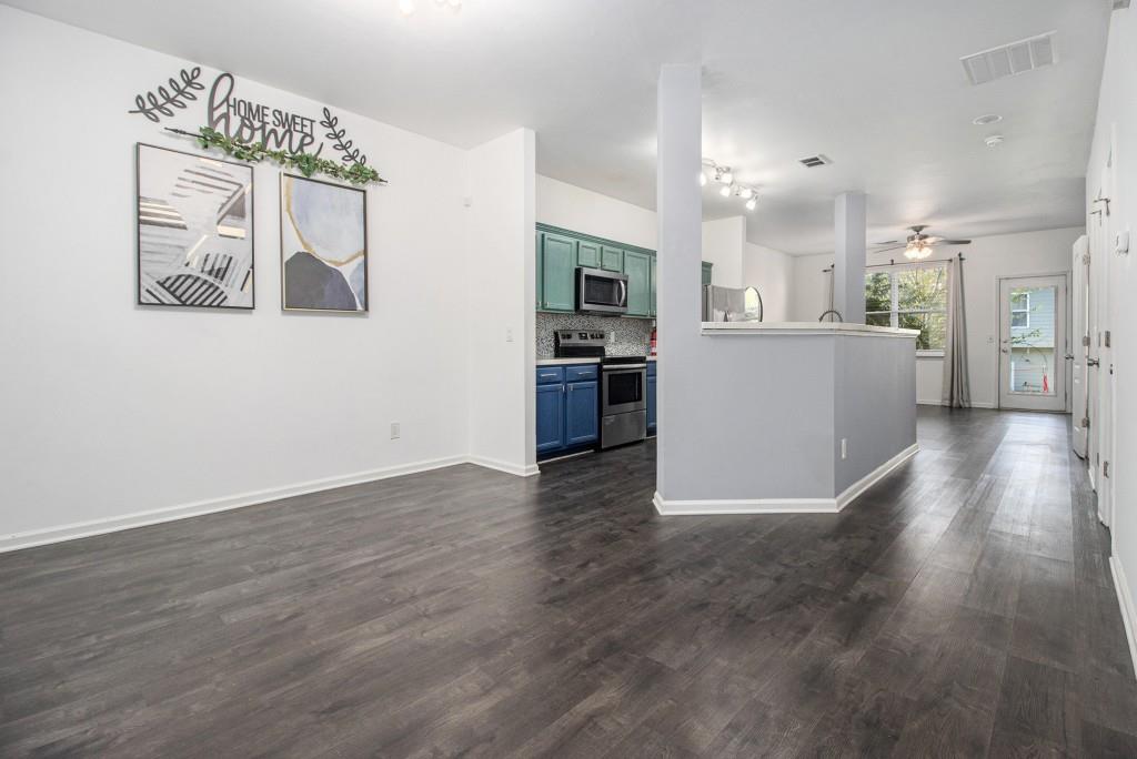 1829 Bayrose Circle