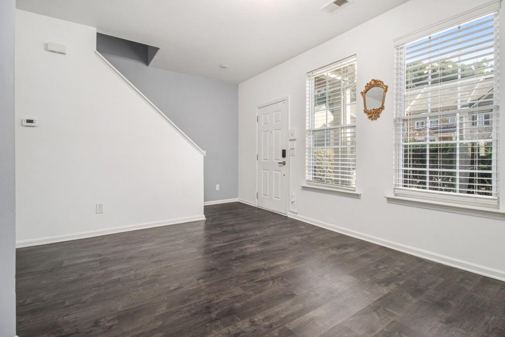 1829 Bayrose Circle