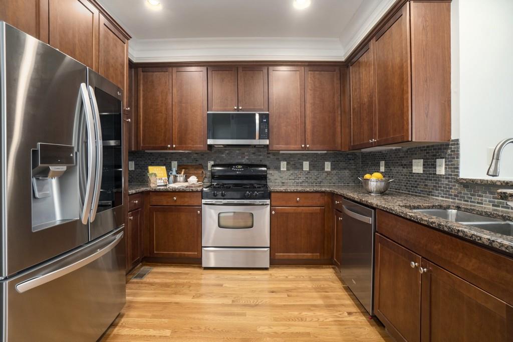 1258 Dekalb Avenue NE Unit 141