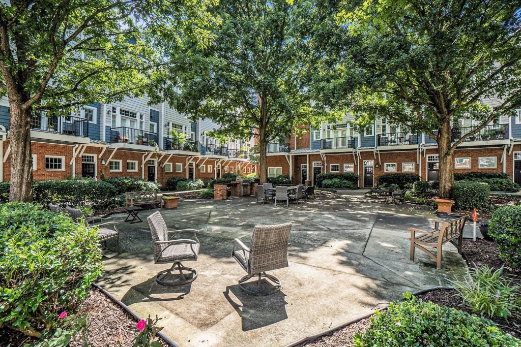 1258 Dekalb Avenue NE Unit 141