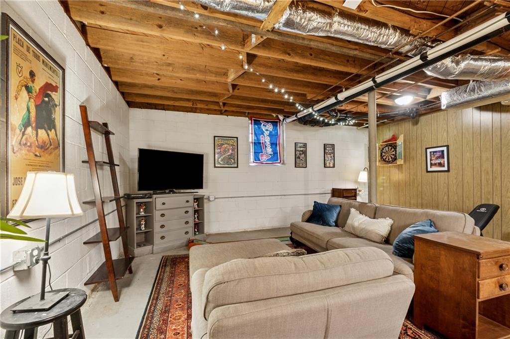 3360 Hidden Acres Drive