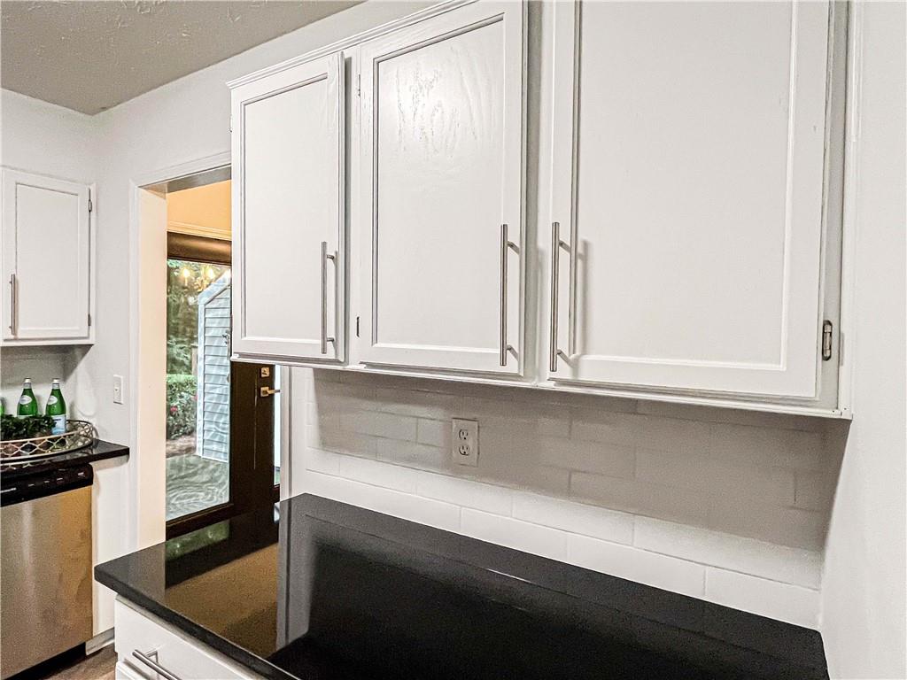 3150 Stratford Green Place