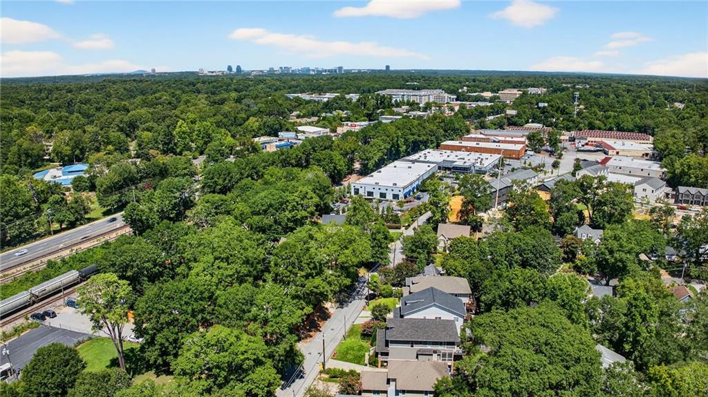 2603 Apple Valley Road NE