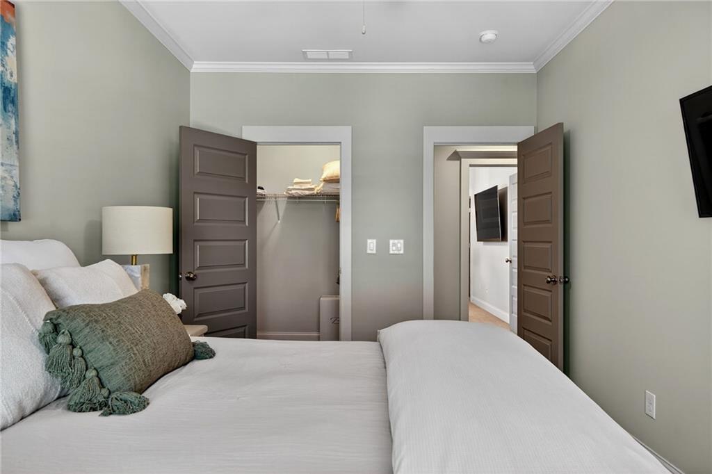 2603 Apple Valley Road NE