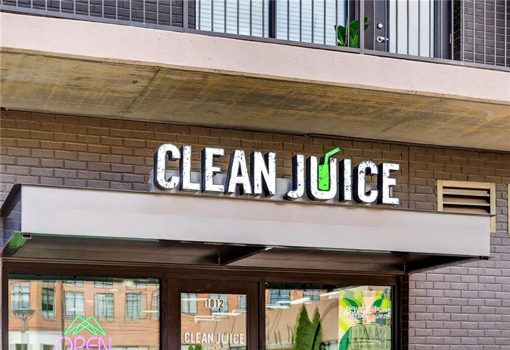 2603 Apple Valley Road NE